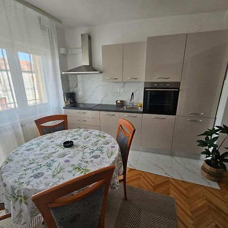 Apartments Tara, Sibenik - Mandalina 외부 사진