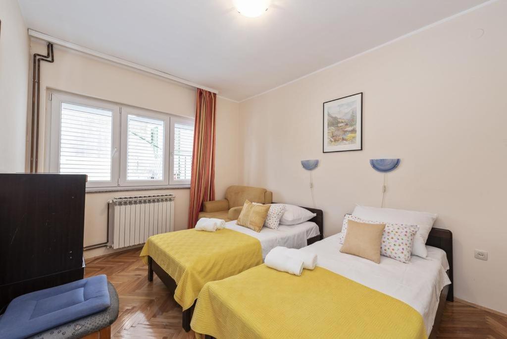 Apartments Tara, Sibenik - Mandalina 외부 사진