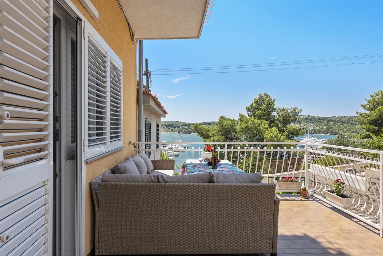 Apartments Tara, Sibenik - Mandalina 외부 사진